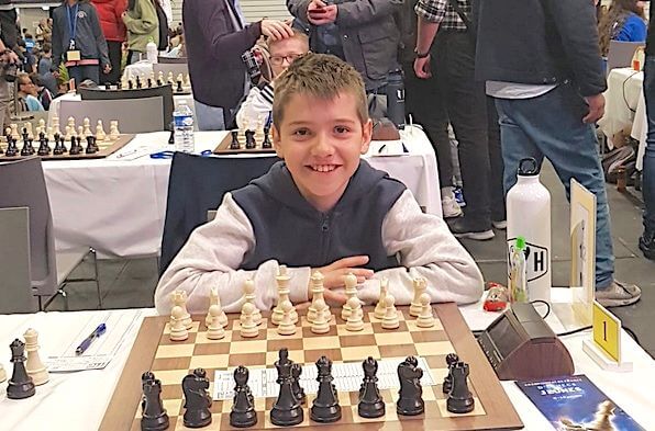 SURDOUÉ – A 9 ans, le Béarnais Marc Llari, prince des échecs